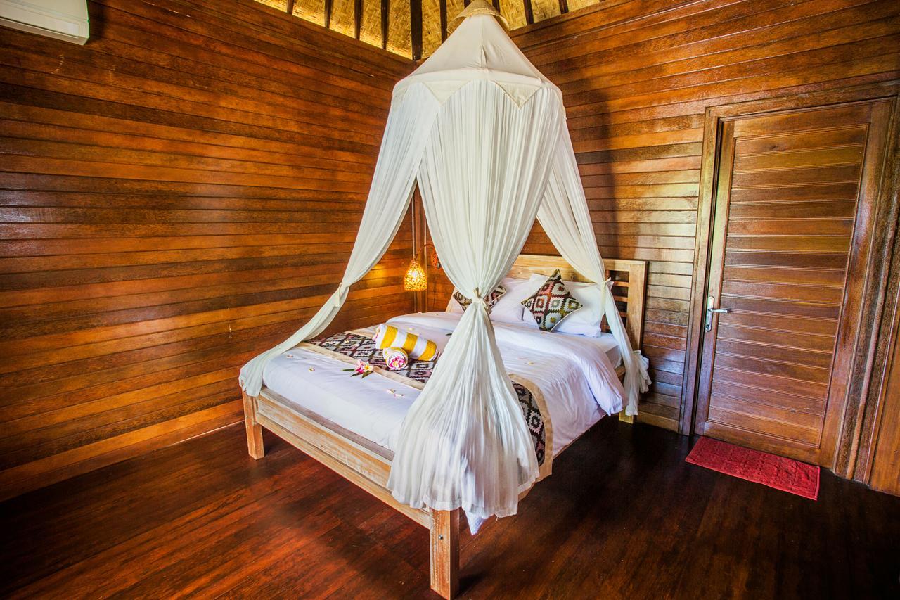 Hotel Maha Guru Huts Lembongan Exterior foto
